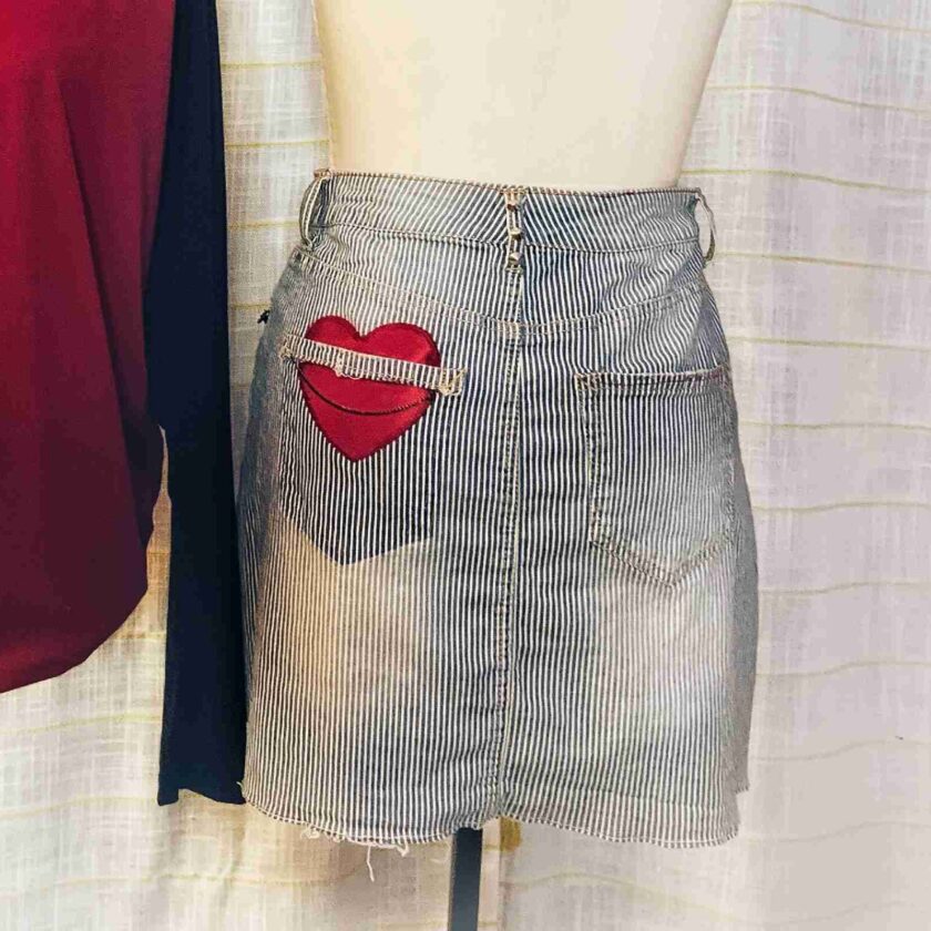 a couple of mannequins that are next to each other.