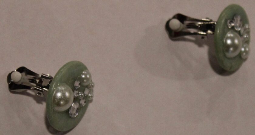 open clip green earrings